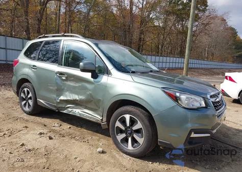 2017 Subaru Forester 2.5I Premium z USA, uszkodzony, nr VIN JF2SJAECXHH417140